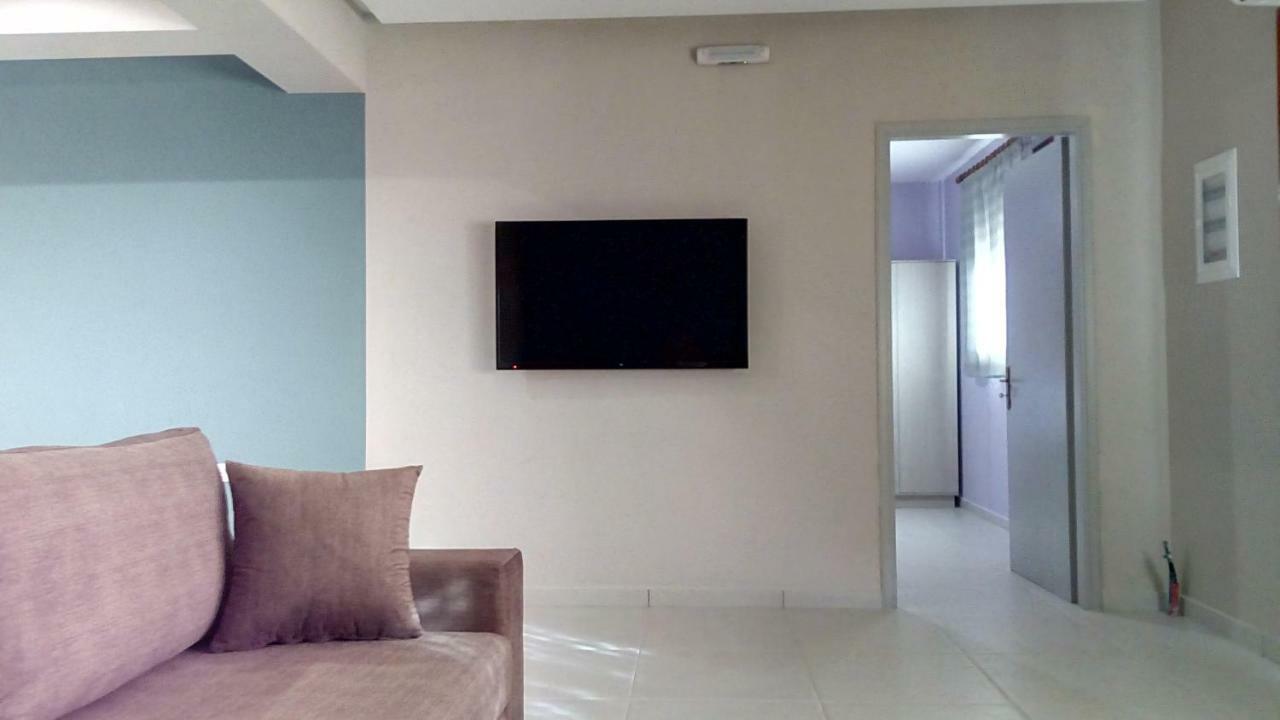 Aggelo 4 Bedroom Apartment نافبليو المظهر الخارجي الصورة
